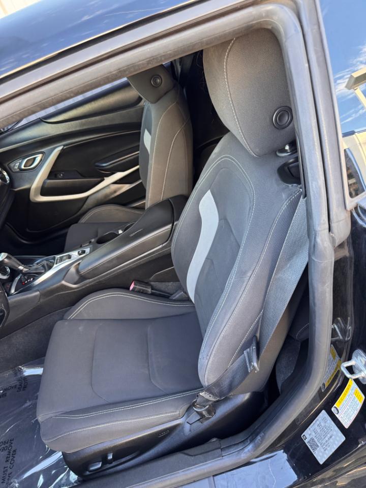 Chevrolet Camaro 2dr Cpe 1LT 2018
