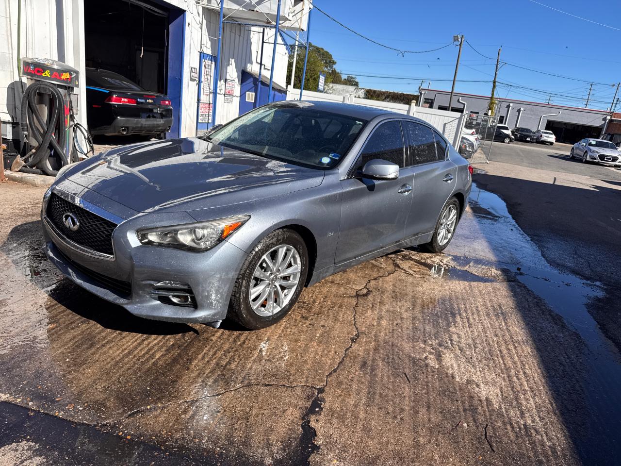 Infiniti Q50 4dr Sdn Premium RWD 2015