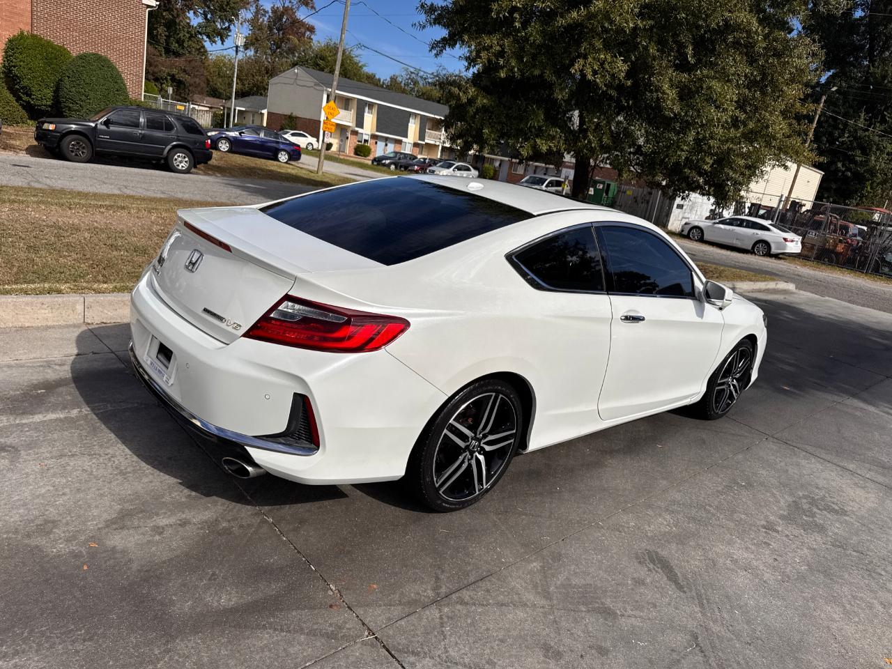 Honda Accord Coupe Touring Auto 2017