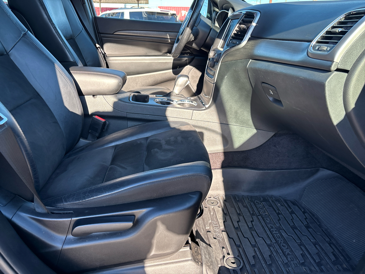 Jeep Grand Cherokee Altitude 4x2 *Ltd Avail* 2018