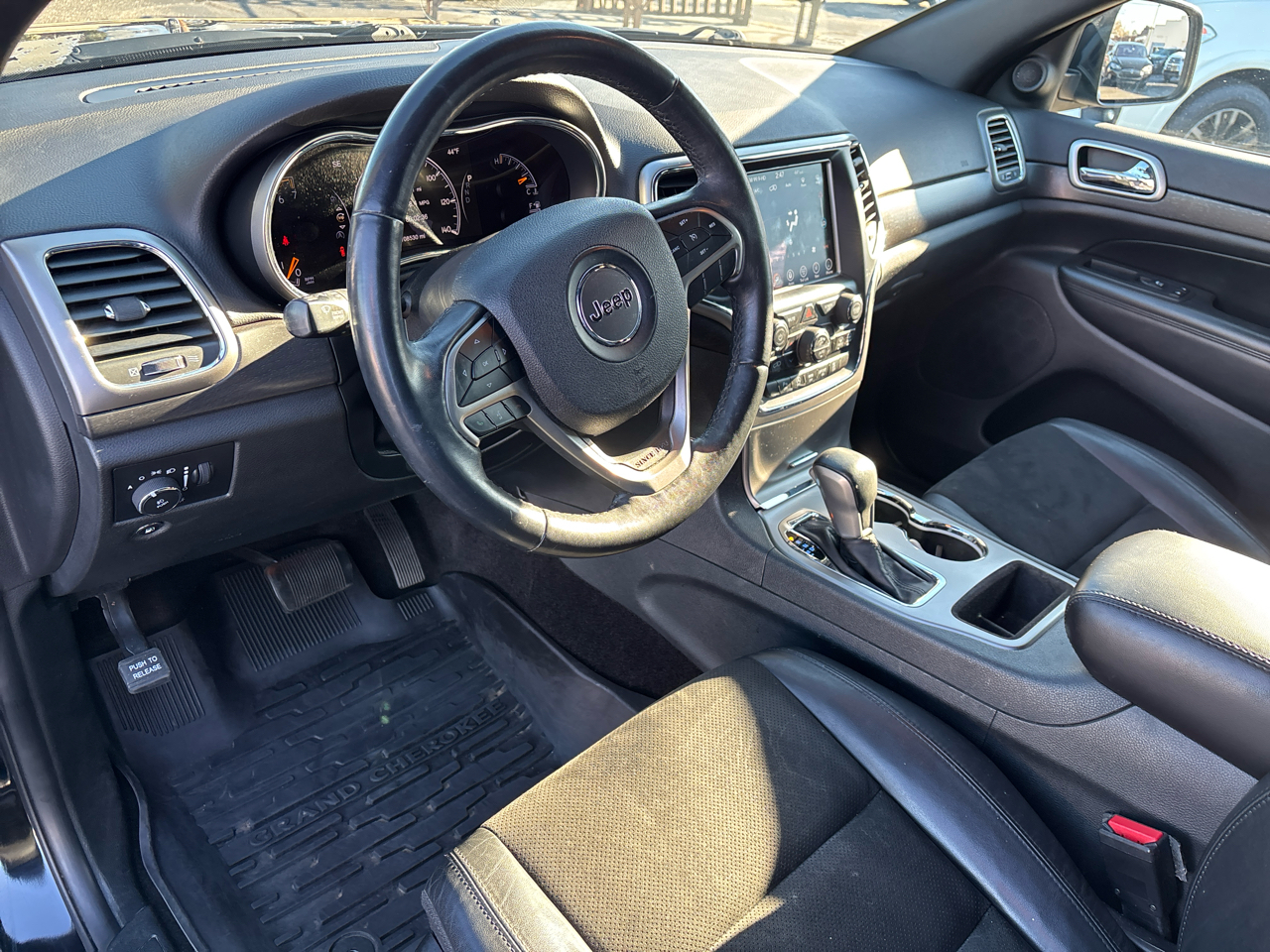 Jeep Grand Cherokee Altitude 4x2 *Ltd Avail* 2018