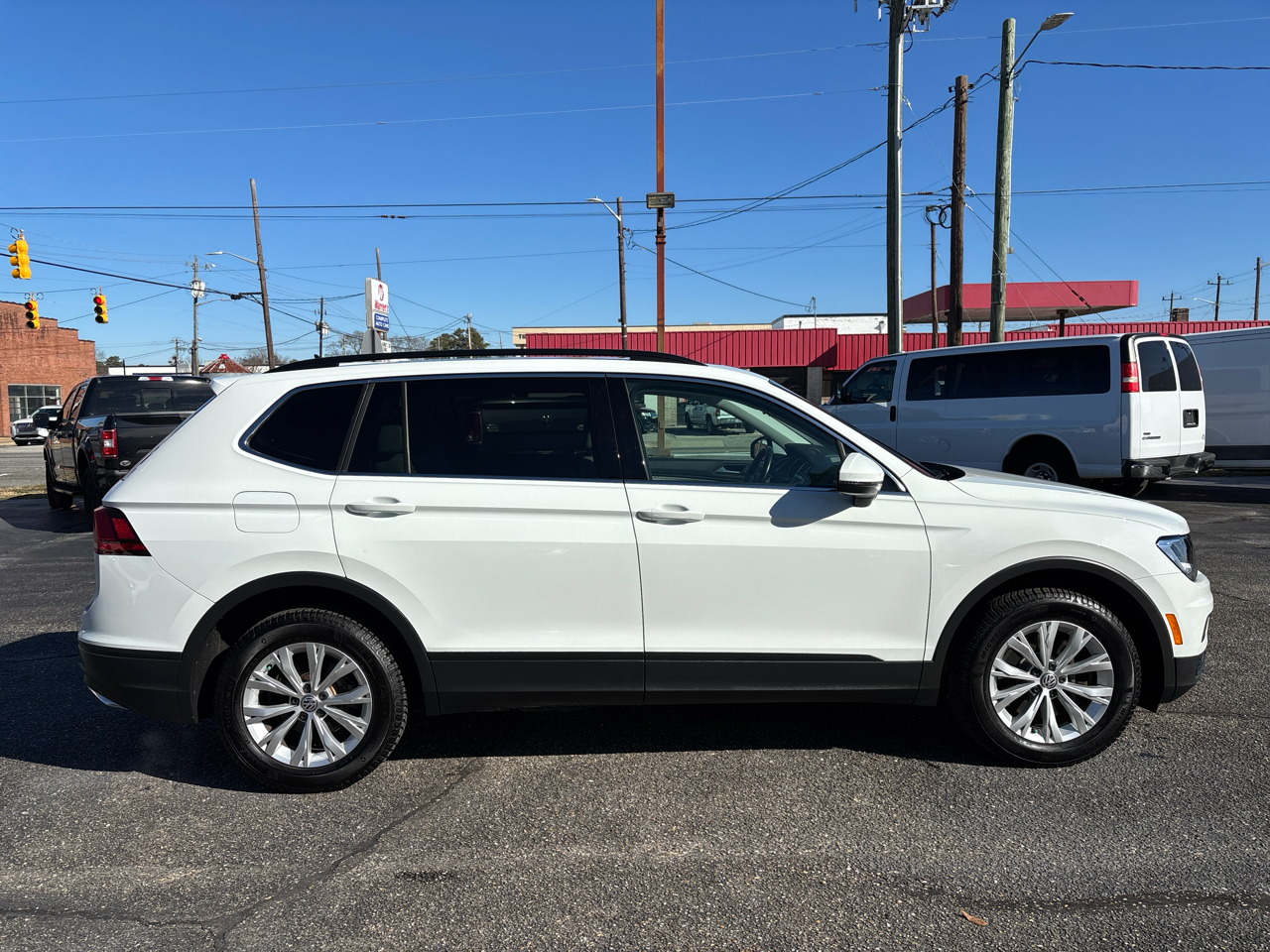 Volkswagen Tiguan 2.0T SE R-Line Black 4MOTION 2019