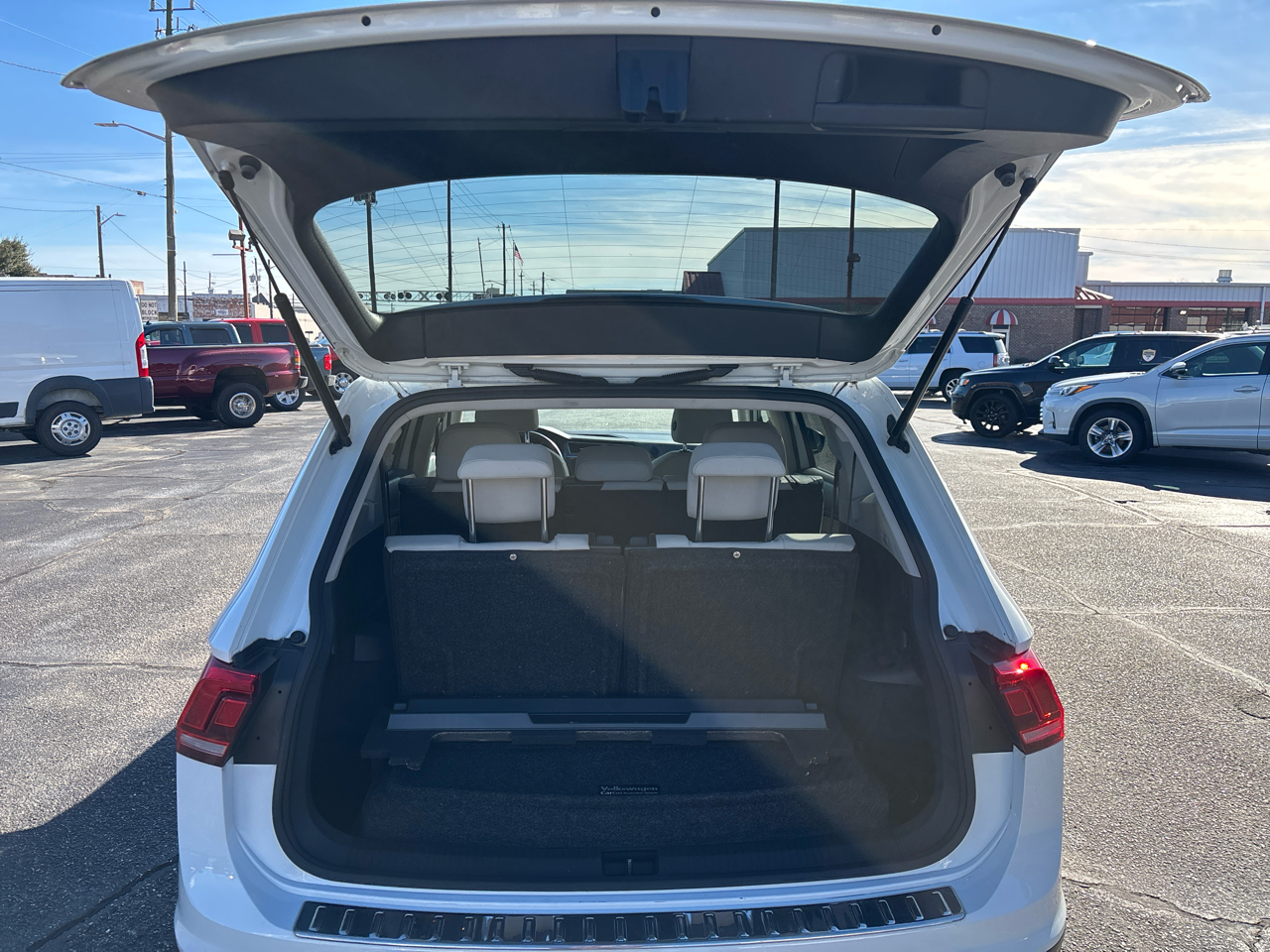 Volkswagen Tiguan 2.0T SE R-Line Black 4MOTION 2019