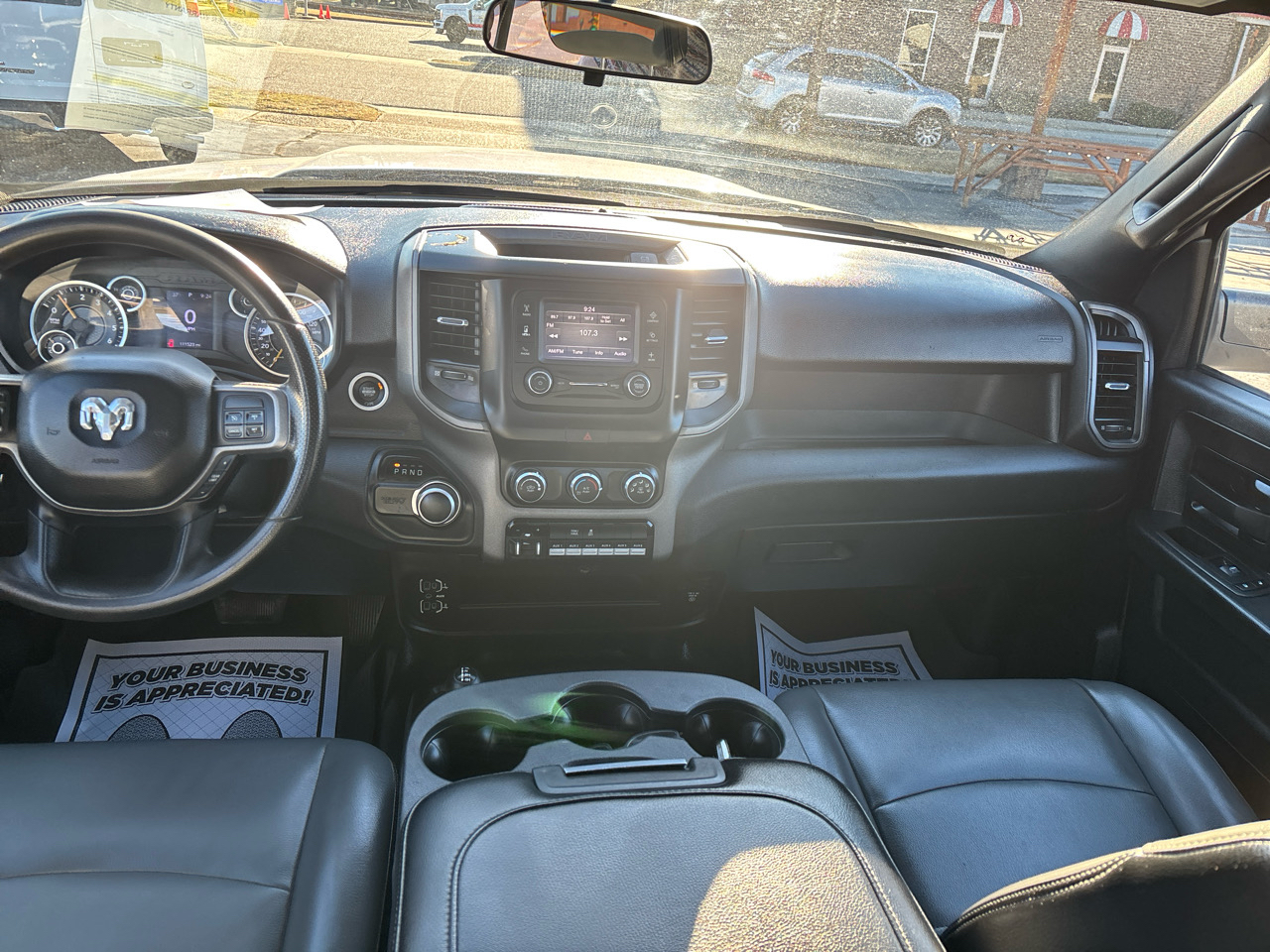 RAM 2500 Tradesman 4x4 Crew Cab 8' Box 2022