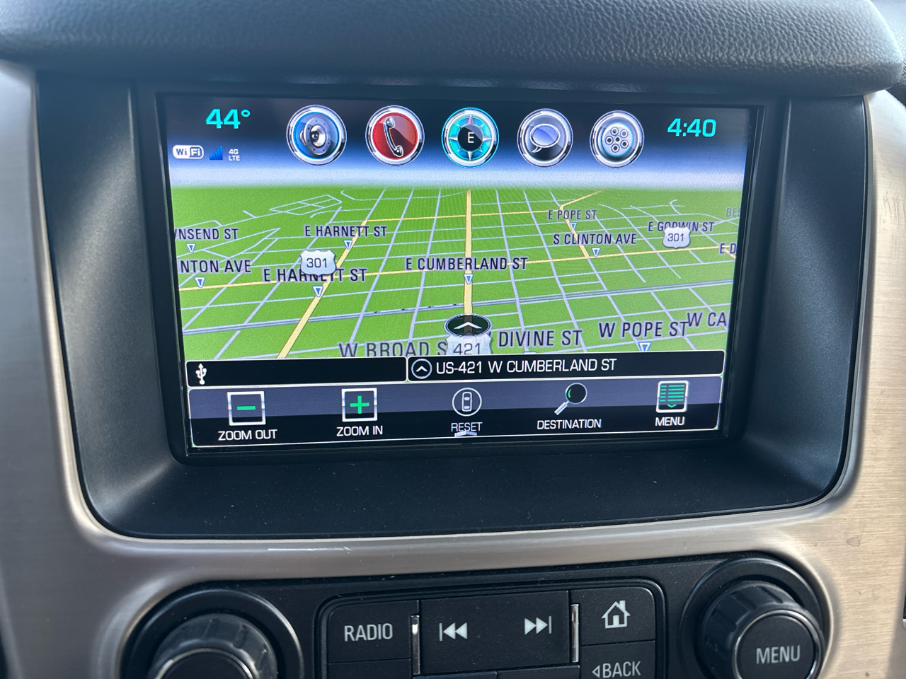 GMC Yukon XL 4WD 4dr Denali 2017