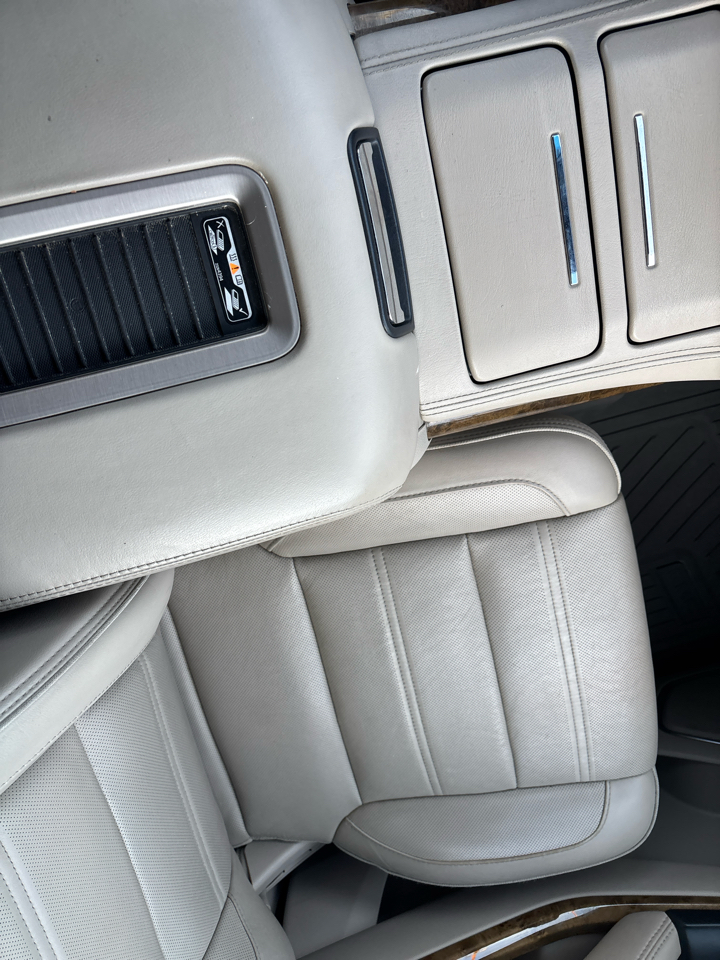 GMC Yukon XL 4WD 4dr Denali 2017