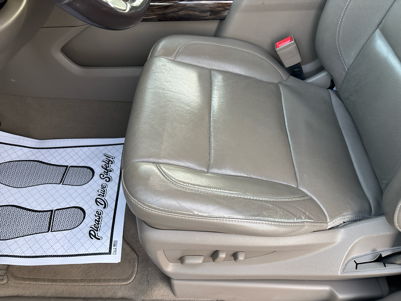 GMC Yukon XL 4WD 4dr SLT 2019