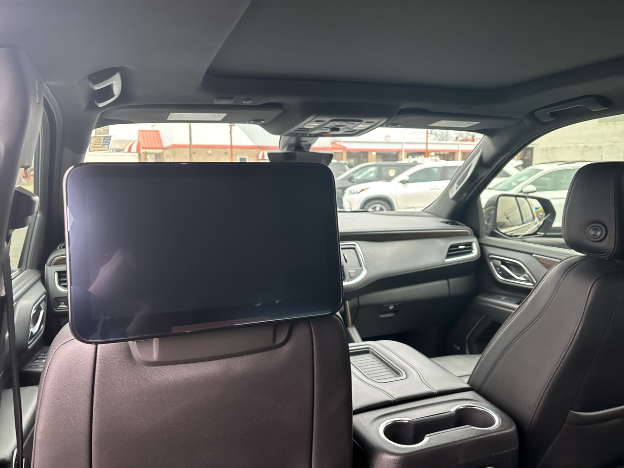 Chevrolet Tahoe 4WD 4dr High Country 2021