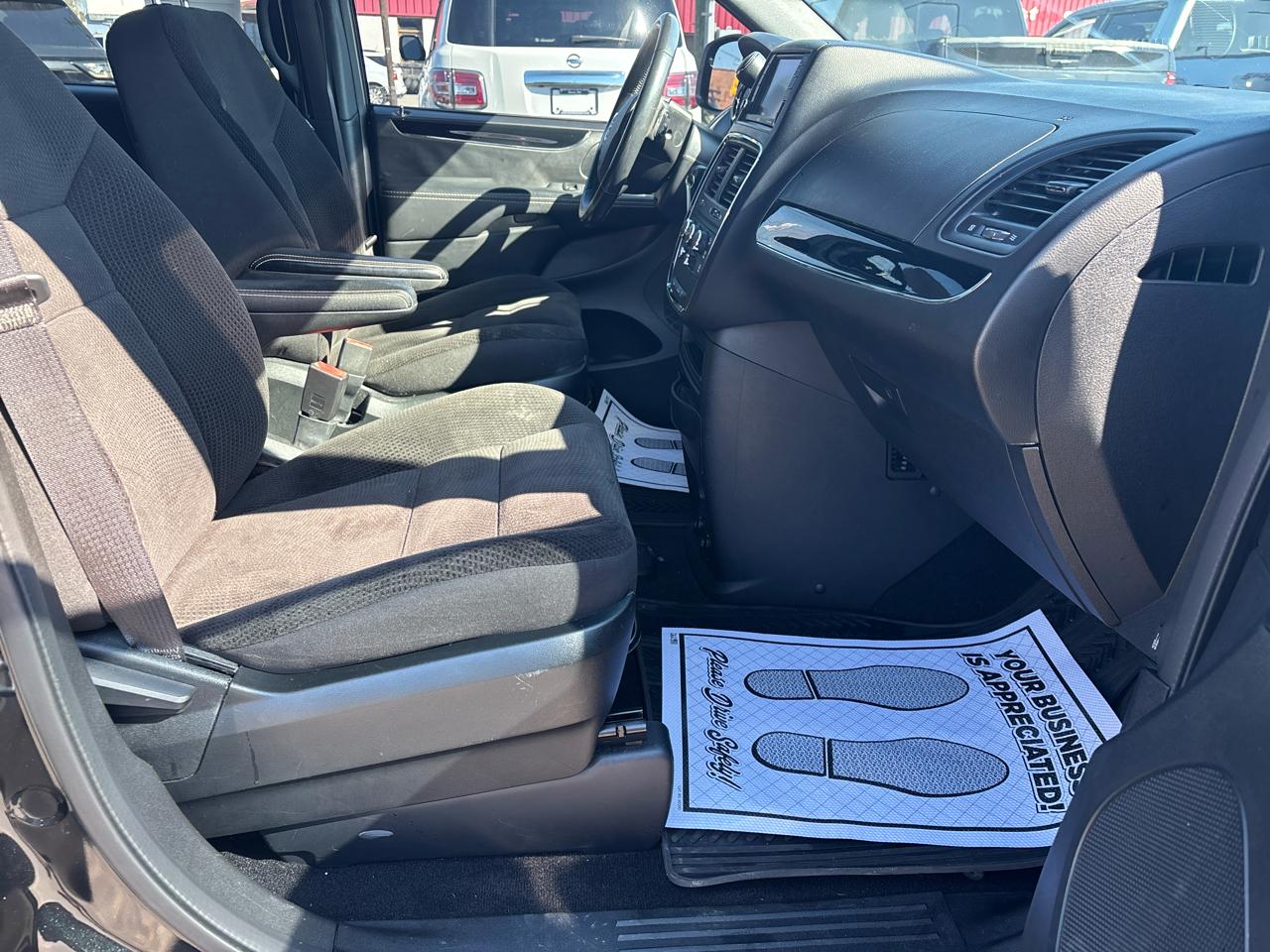 Dodge Grand Caravan SE Plus Wagon 2018