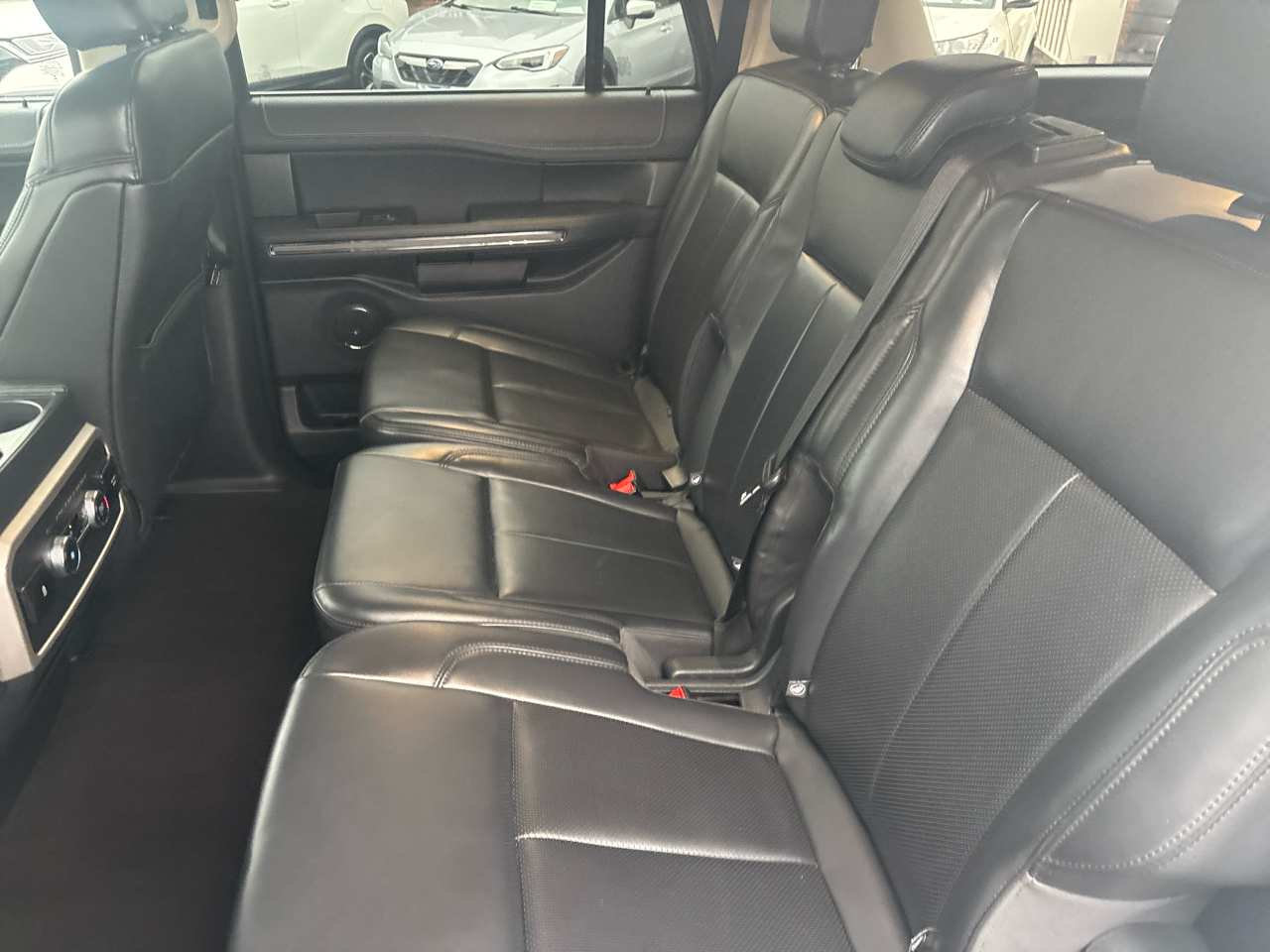 Ford Expedition Max XLT 4x4 2024