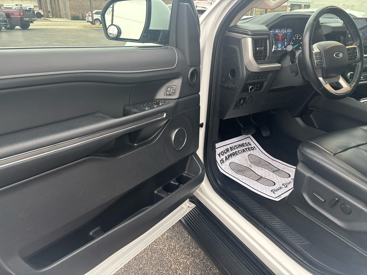 Ford Expedition Max XLT 4x4 2024