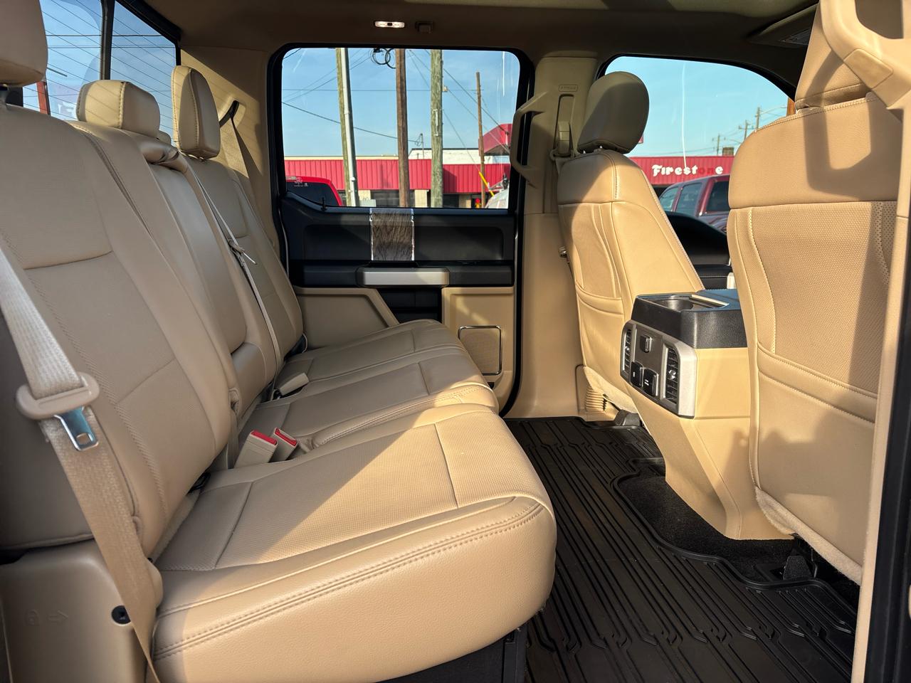 Ford Super Duty F-250 SRW 4WD Crew Cab 156" Lariat 2018