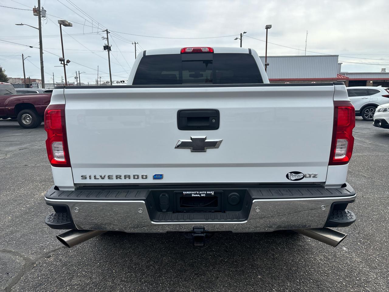Chevrolet Silverado 1500 4WD Crew Cab 143.5" LTZ w/1LZ 2018