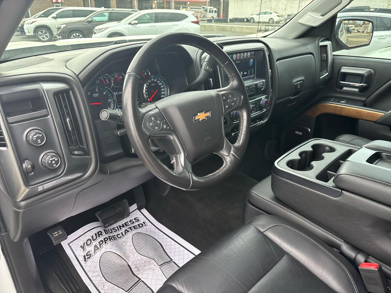 Chevrolet Silverado 1500 4WD Crew Cab 143.5" LTZ w/1LZ 2018