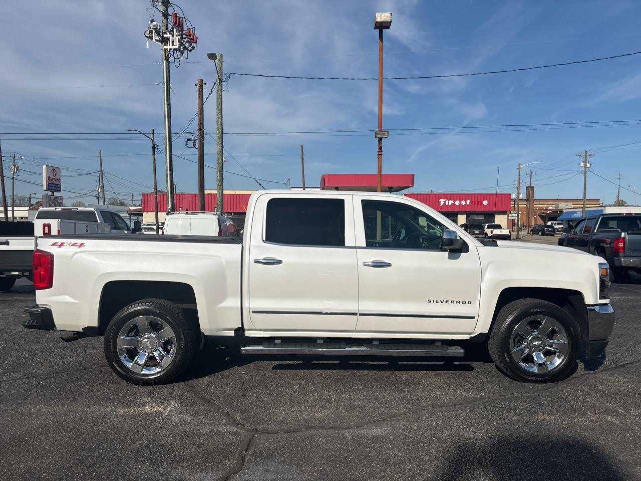 Chevrolet Silverado 1500 4WD Crew Cab 143.5" LTZ w/1LZ 2018