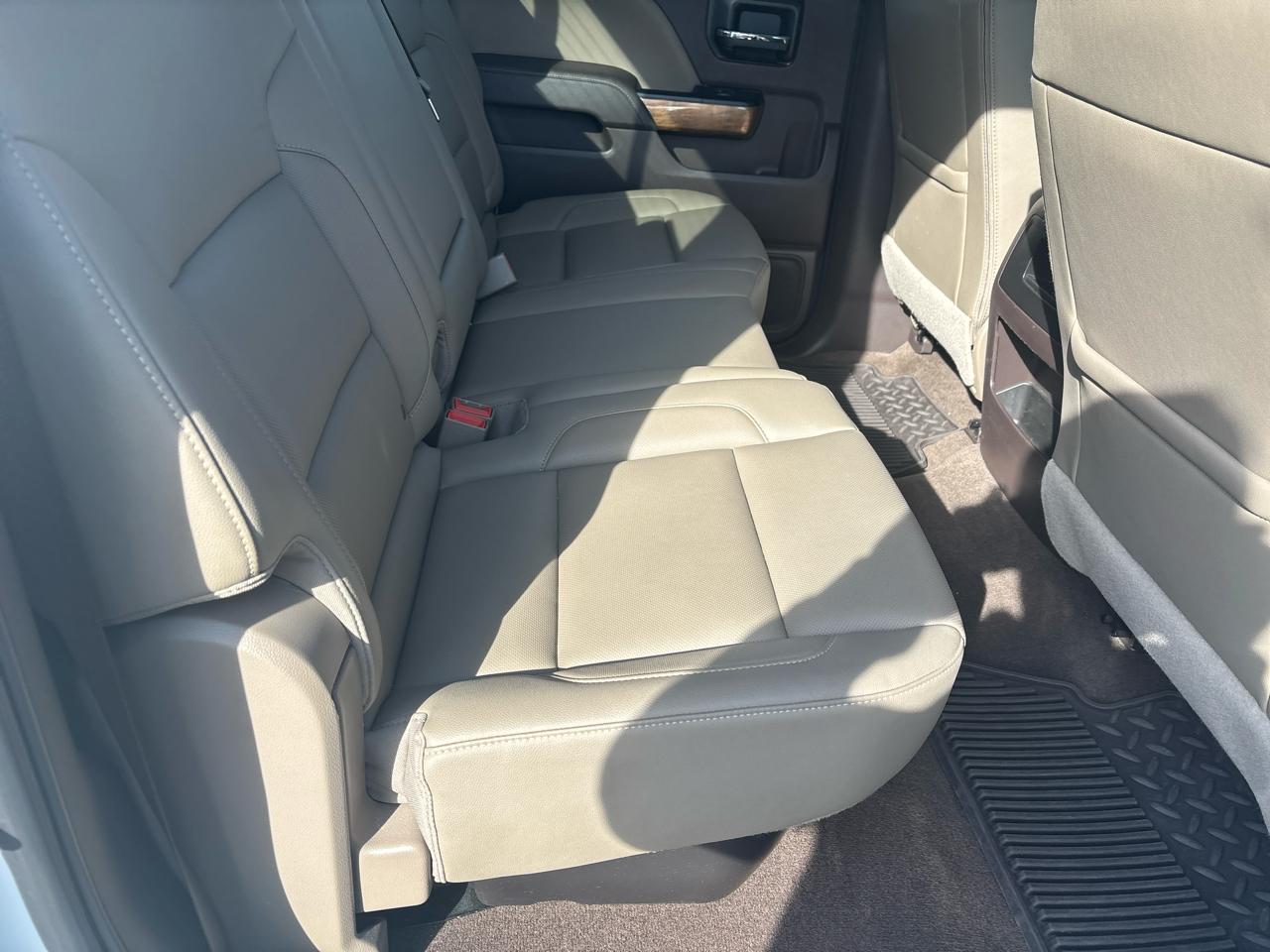 Chevrolet Silverado 1500 4WD Crew Cab 143.5" LTZ w/1LZ 2018