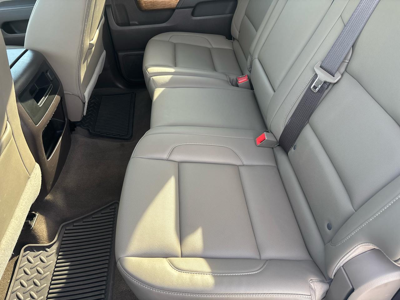 Chevrolet Silverado 1500 4WD Crew Cab 143.5" LTZ w/1LZ 2018