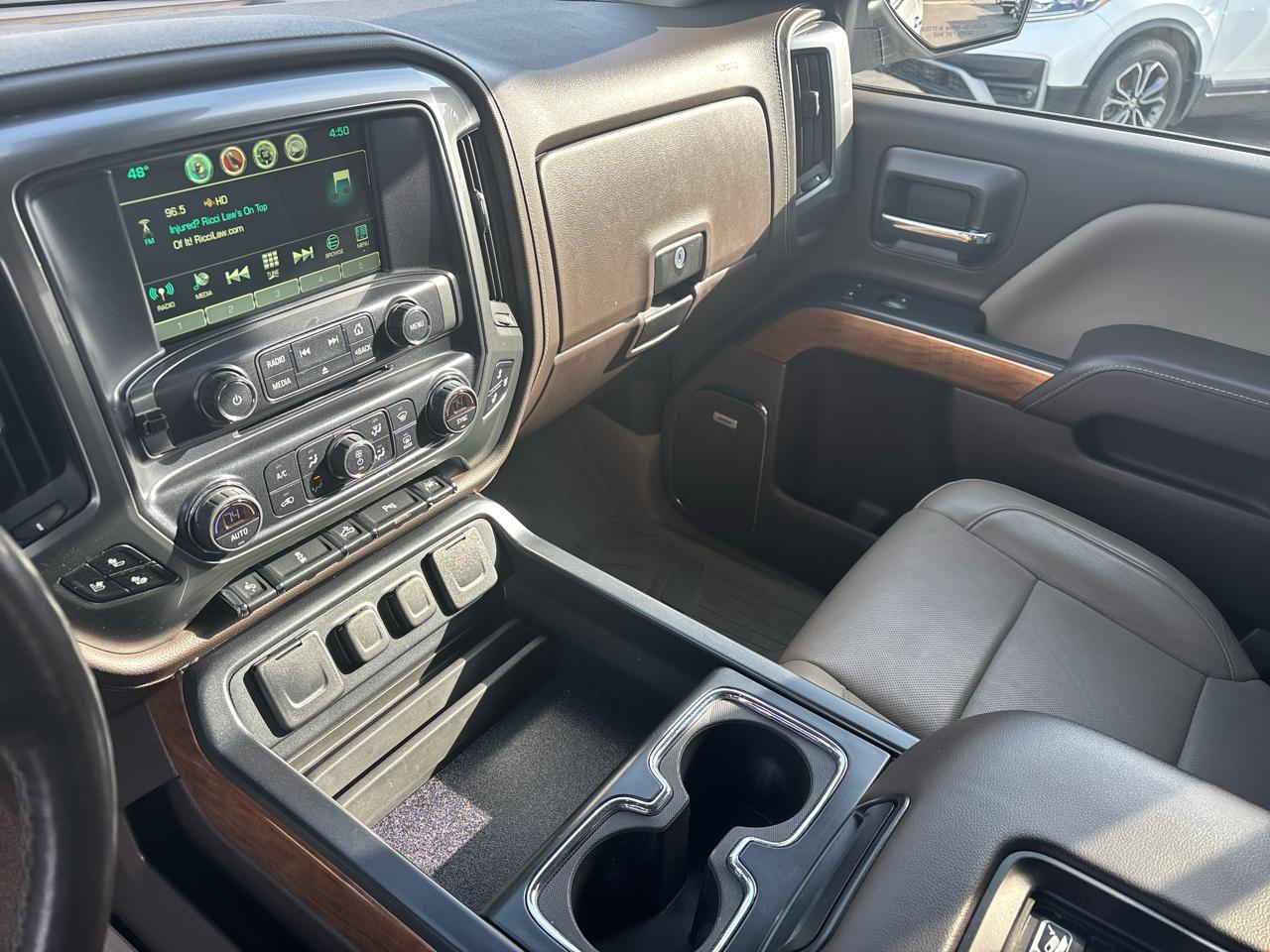 Chevrolet Silverado 1500 4WD Crew Cab 143.5" LTZ w/1LZ 2018