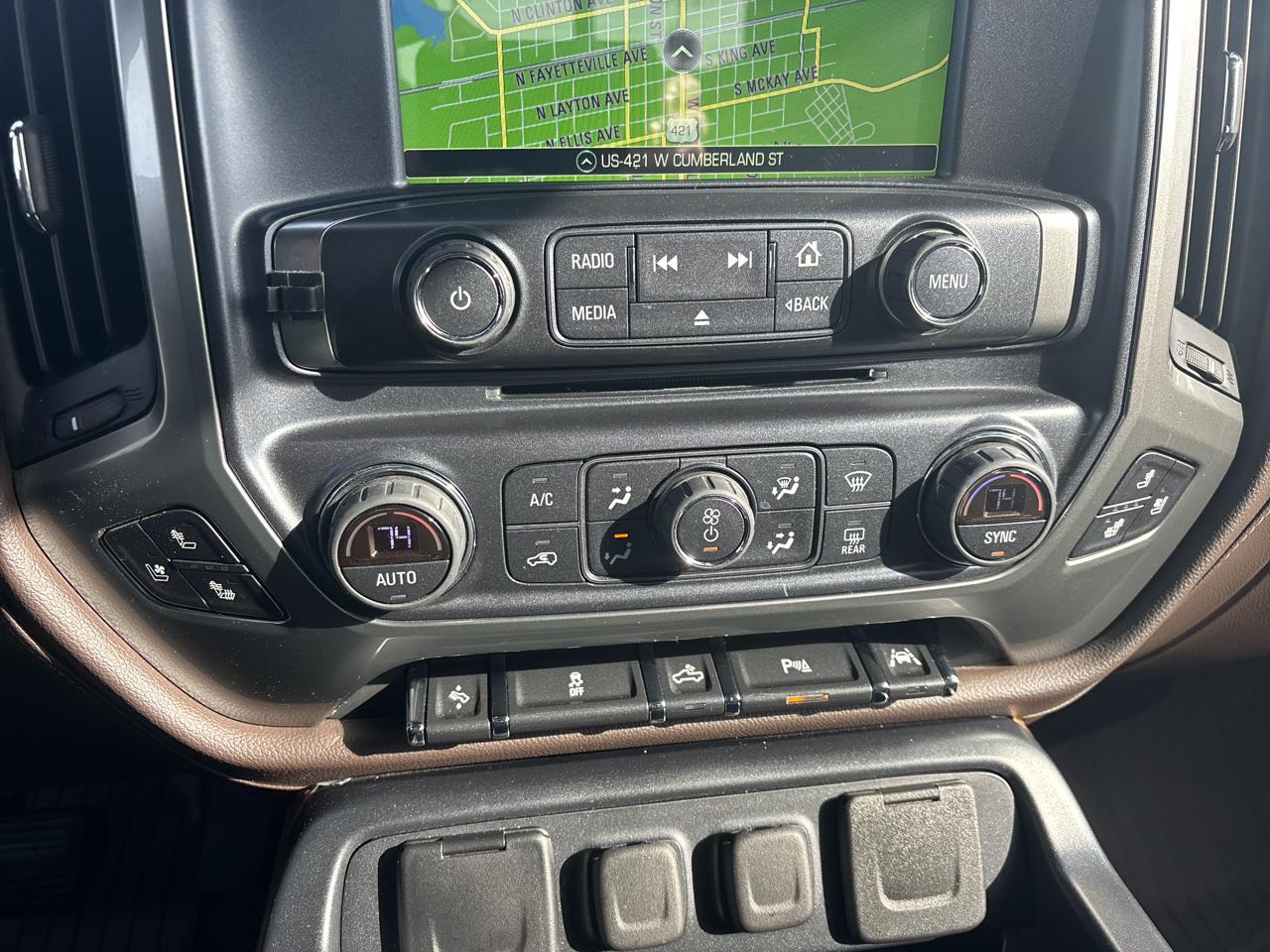 Chevrolet Silverado 1500 4WD Crew Cab 143.5" LTZ w/1LZ 2018