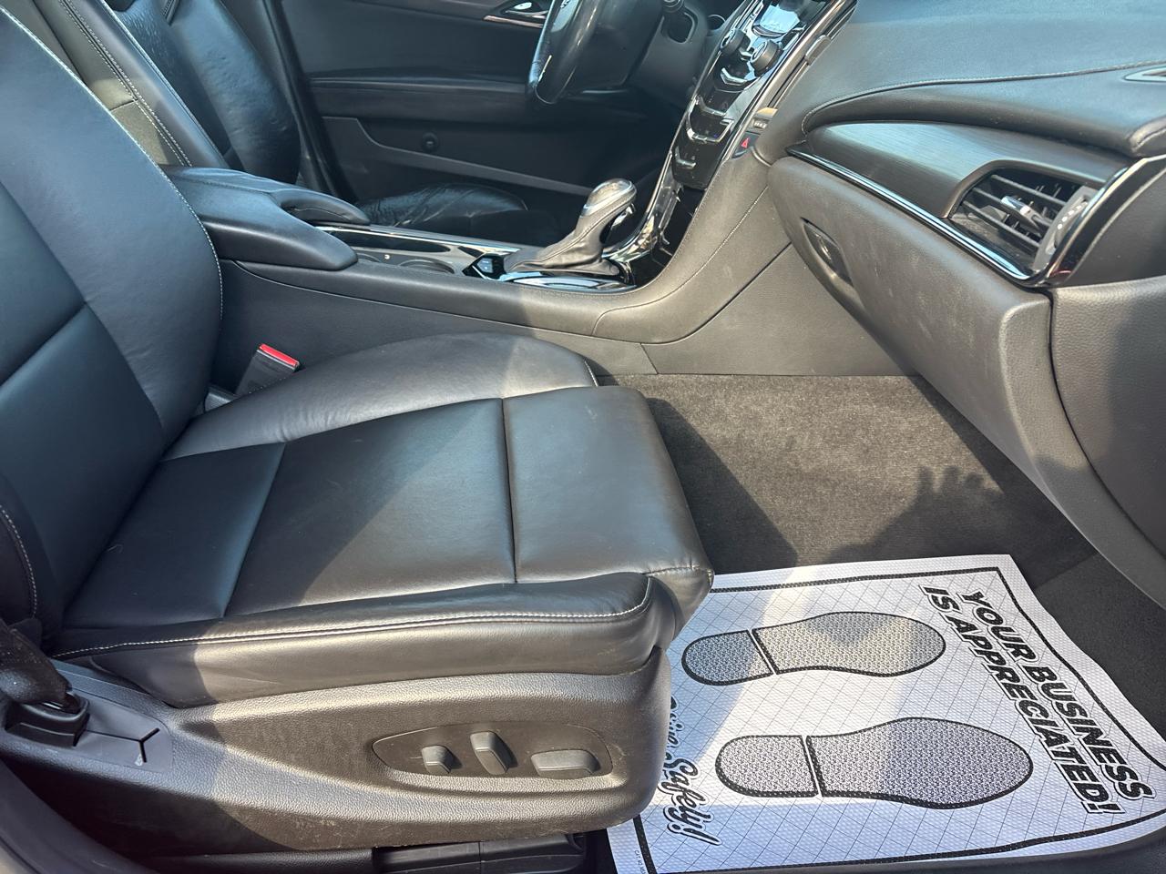 Cadillac ATS 4dr Sdn 2.5L RWD 2013