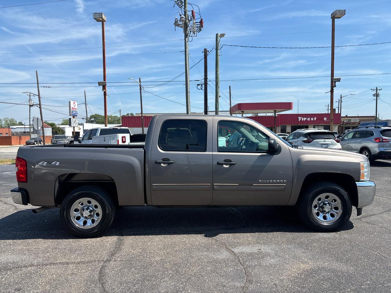 Chevrolet Silverado 1500 4WD Crew Cab 143.5" LS 2012