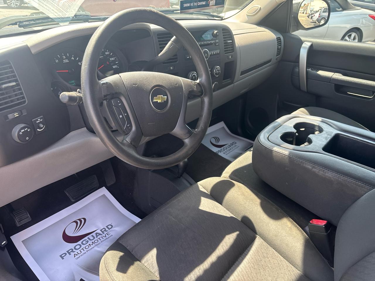 Chevrolet Silverado 1500 4WD Crew Cab 143.5" LS 2012