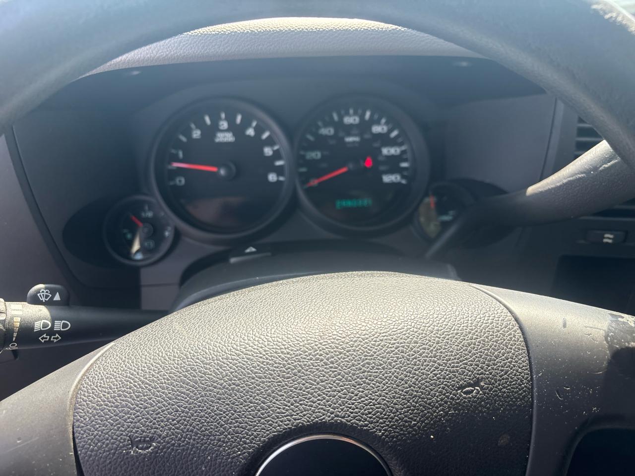 Chevrolet Silverado 1500 4WD Crew Cab 143.5" LS 2012