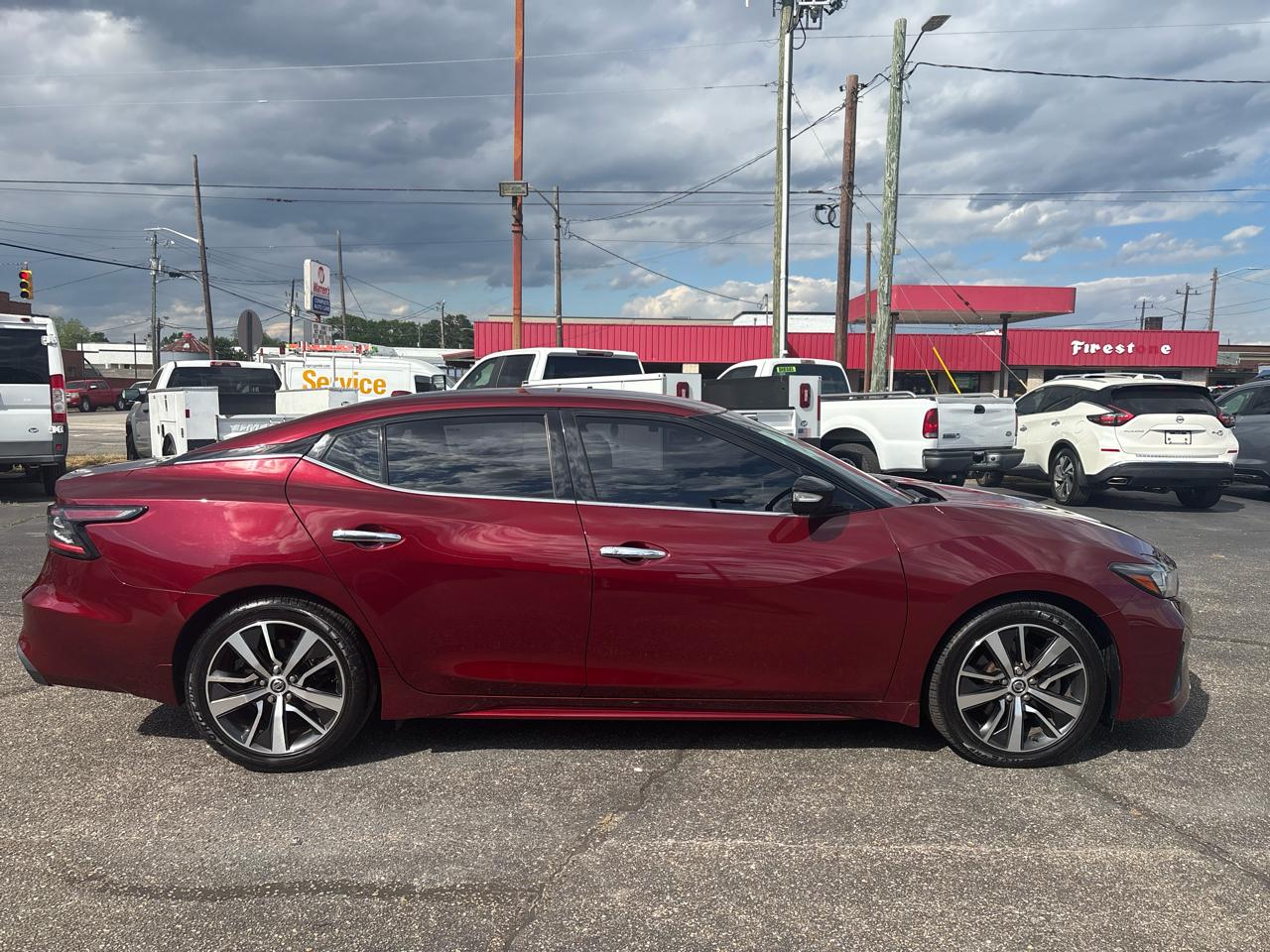 Nissan Maxima SV 3.5L 2019