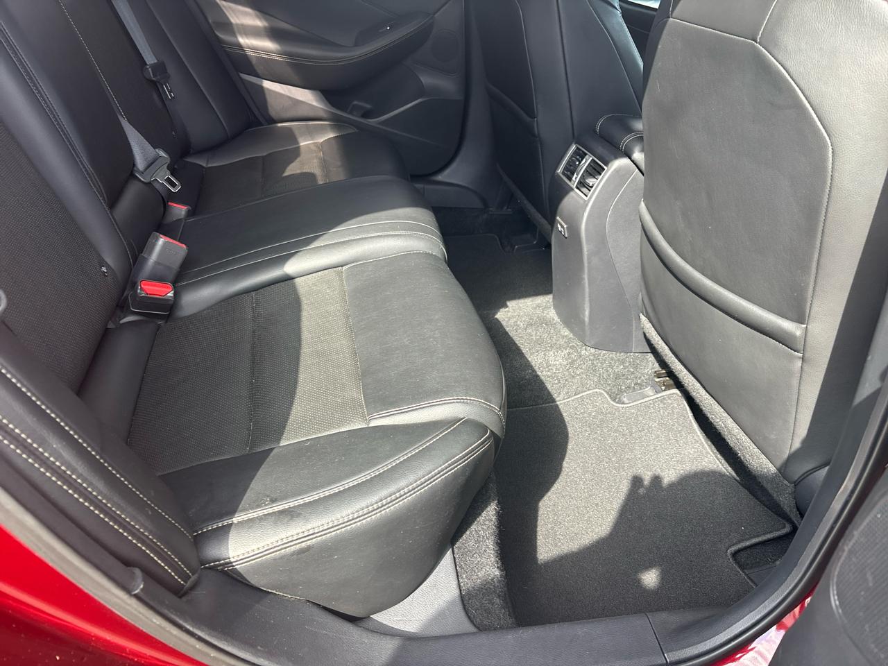 Nissan Maxima SV 3.5L 2019