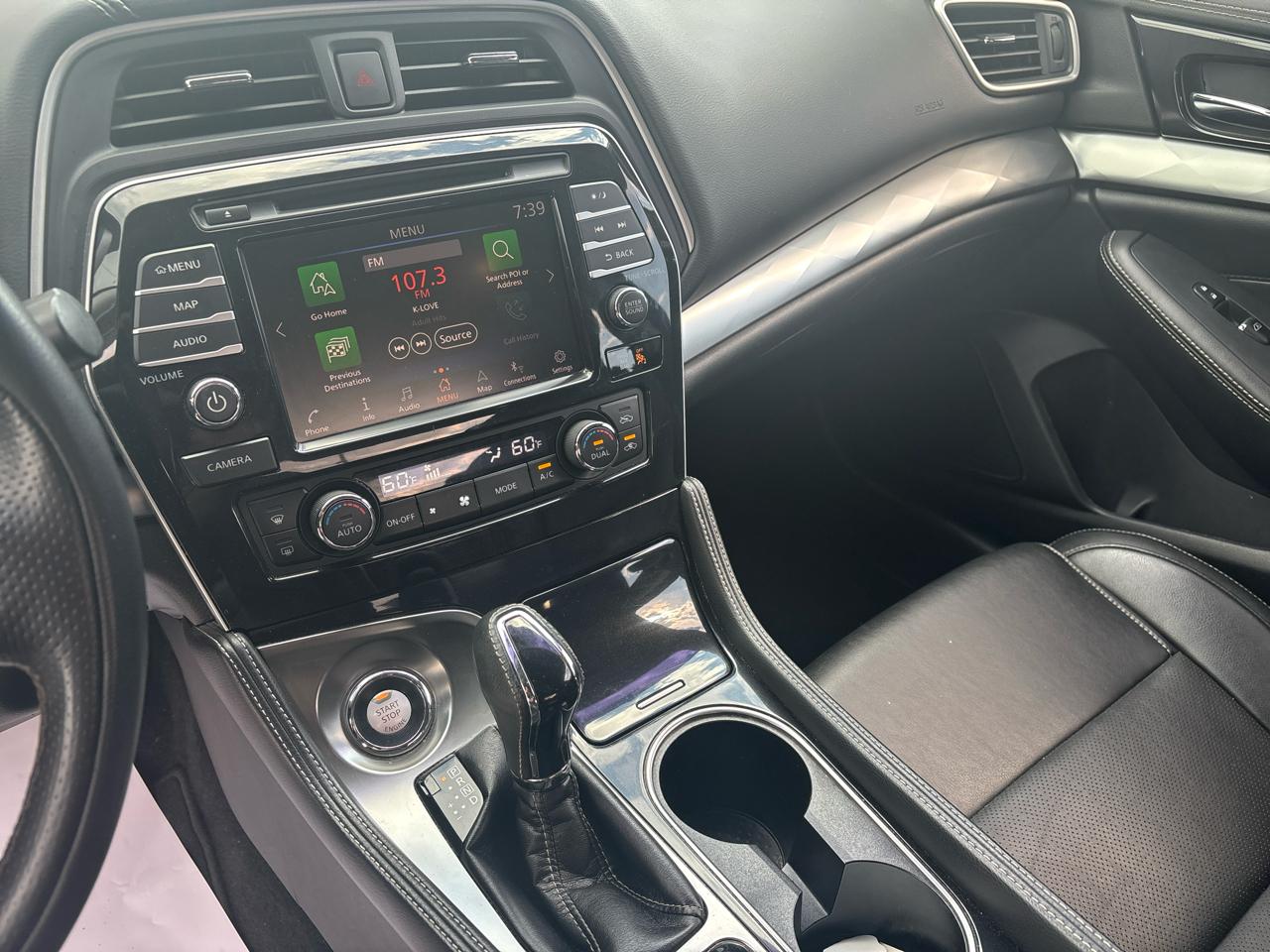 Nissan Maxima SV 3.5L 2019
