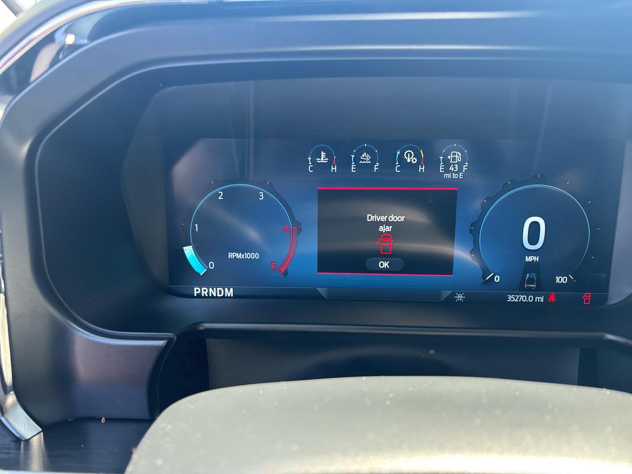 Ford Super Duty F-250 SRW Lariat 4WD Crew Cab 6.75' Box 2023