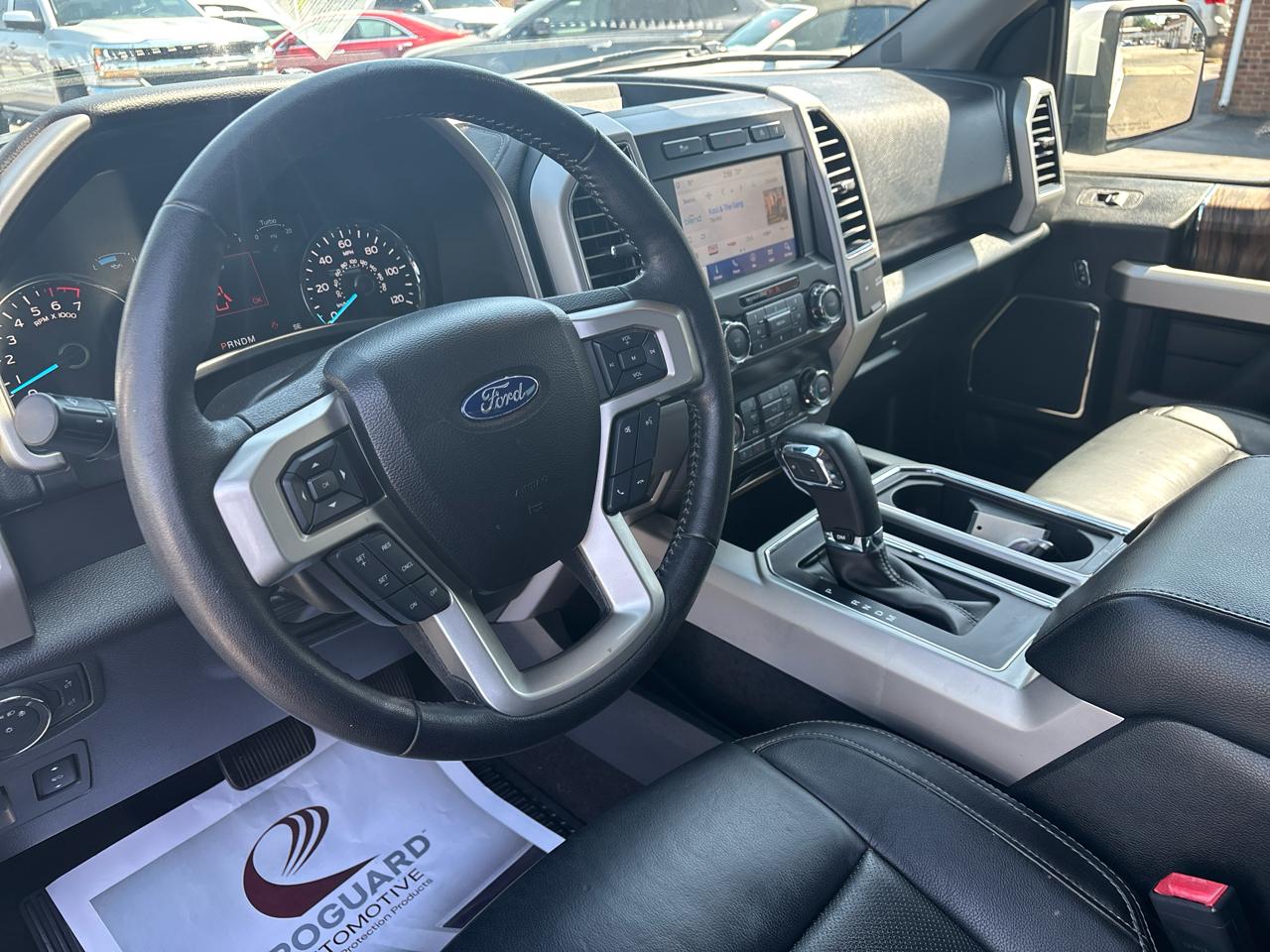 Ford F-150 4WD SuperCab 145" Lariat 2020