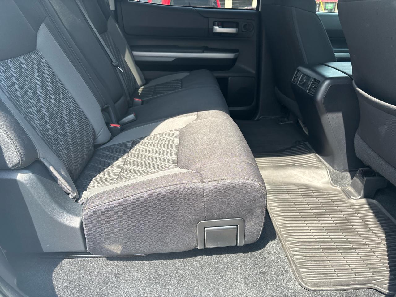Toyota Tundra 4WD SR5 CrewMax 5.5' Bed 5.7L (Natl) 2018