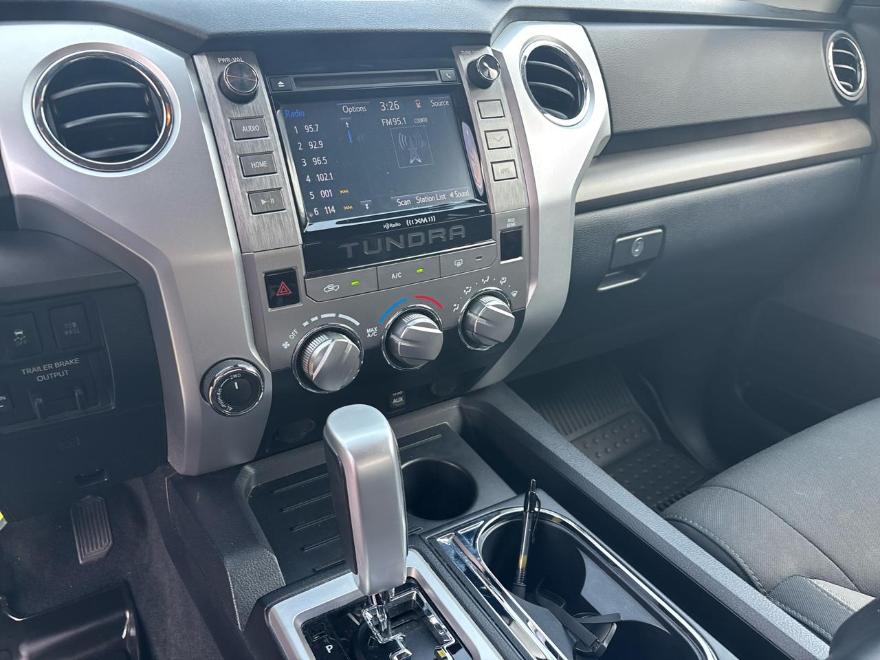 Toyota Tundra 4WD SR5 CrewMax 5.5' Bed 5.7L (Natl) 2018