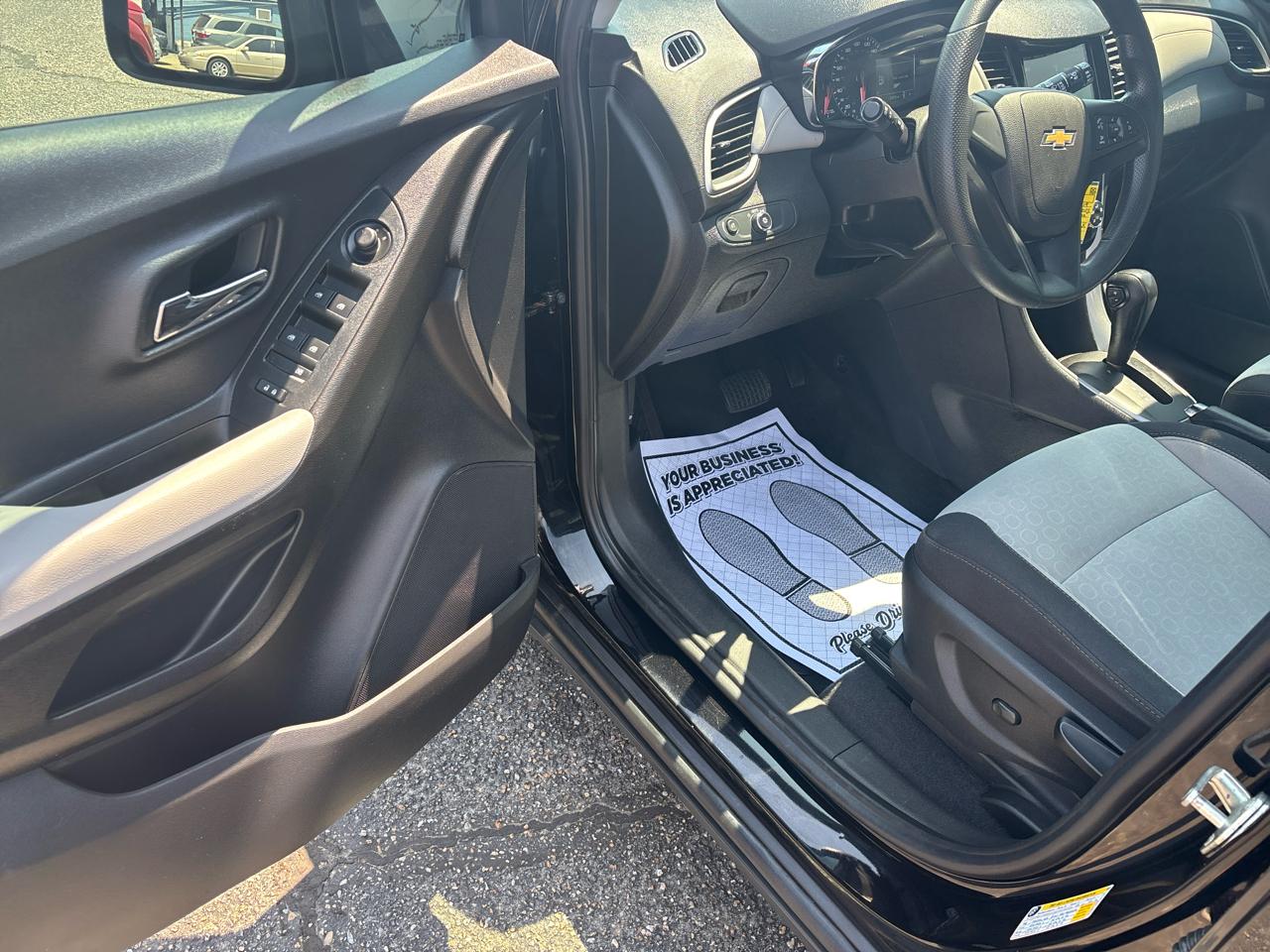 Chevrolet Trax FWD 4dr LS 2019