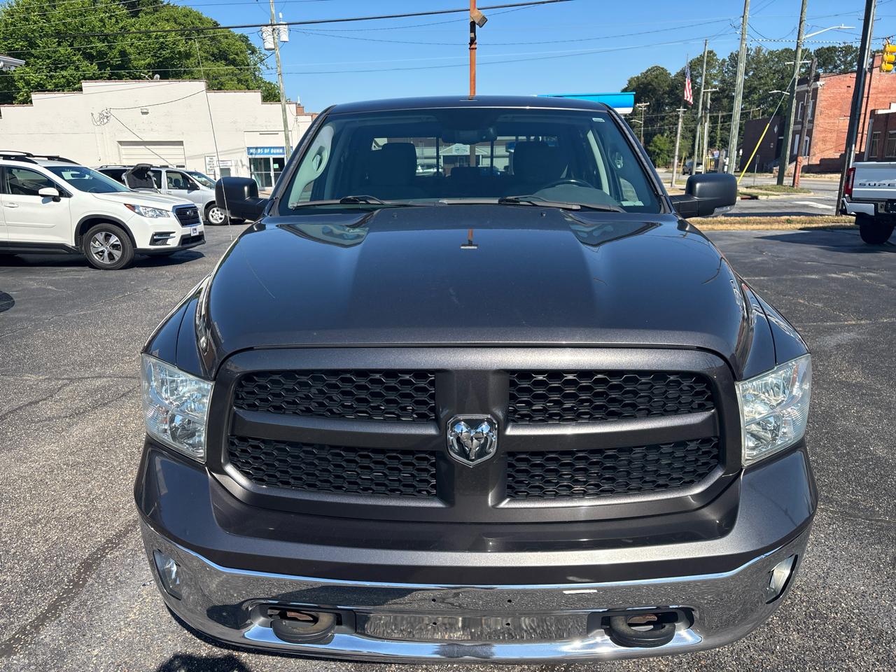 RAM 1500 4WD Crew Cab 140.5" Outdoorsman 2014