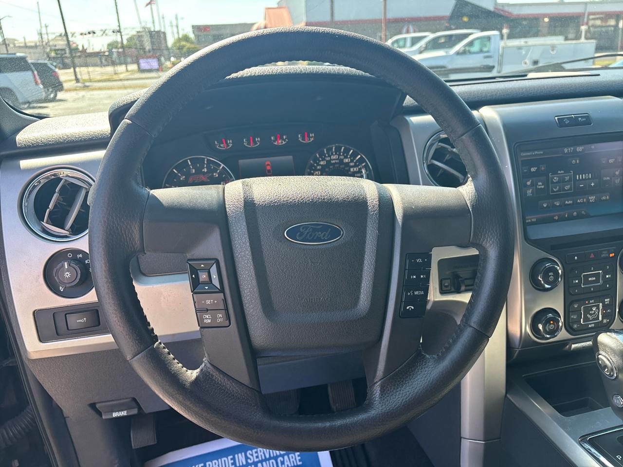 Ford F-150 4WD SuperCrew 145" King Ranch 2014