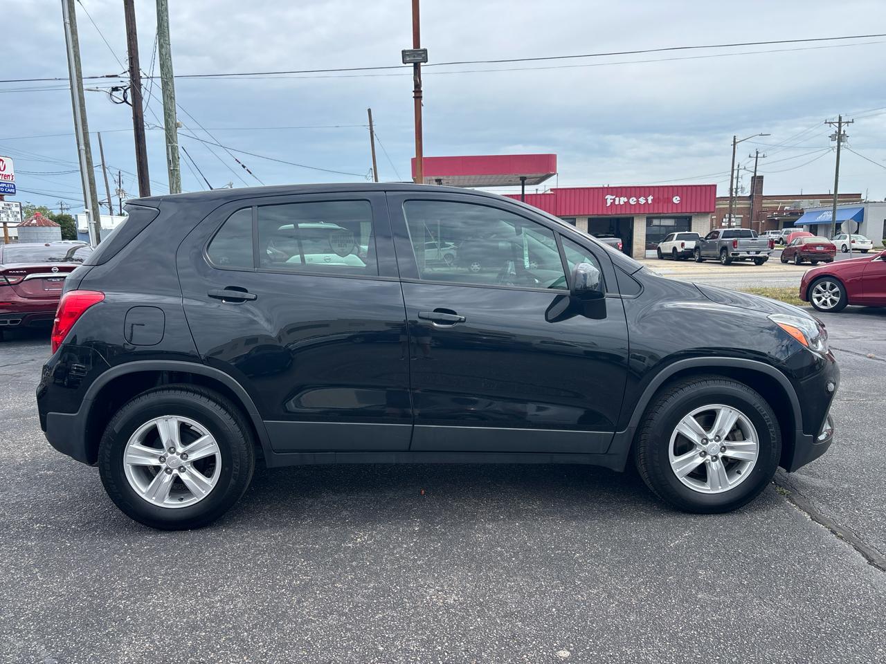 Chevrolet Trax FWD 4dr LS 2019