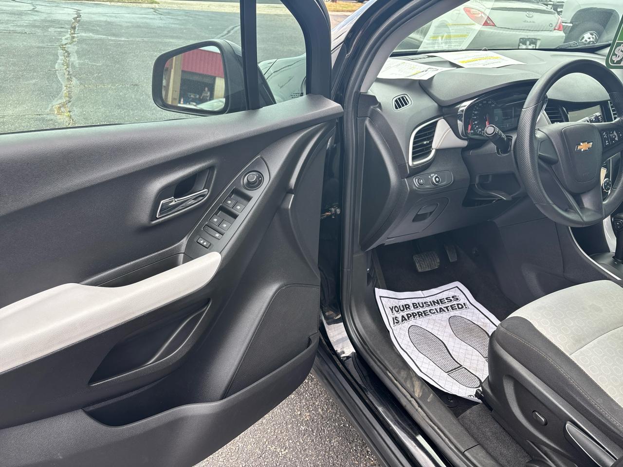 Chevrolet Trax FWD 4dr LS 2019