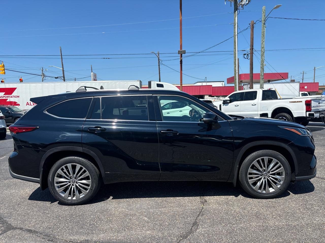 Toyota Highlander Platinum AWD (Natl) 2021
