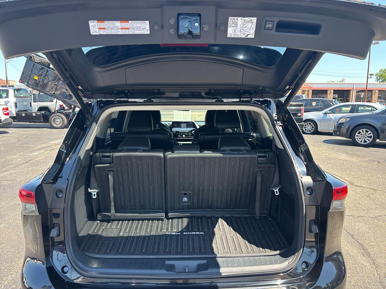 Toyota Highlander Platinum AWD (Natl) 2021