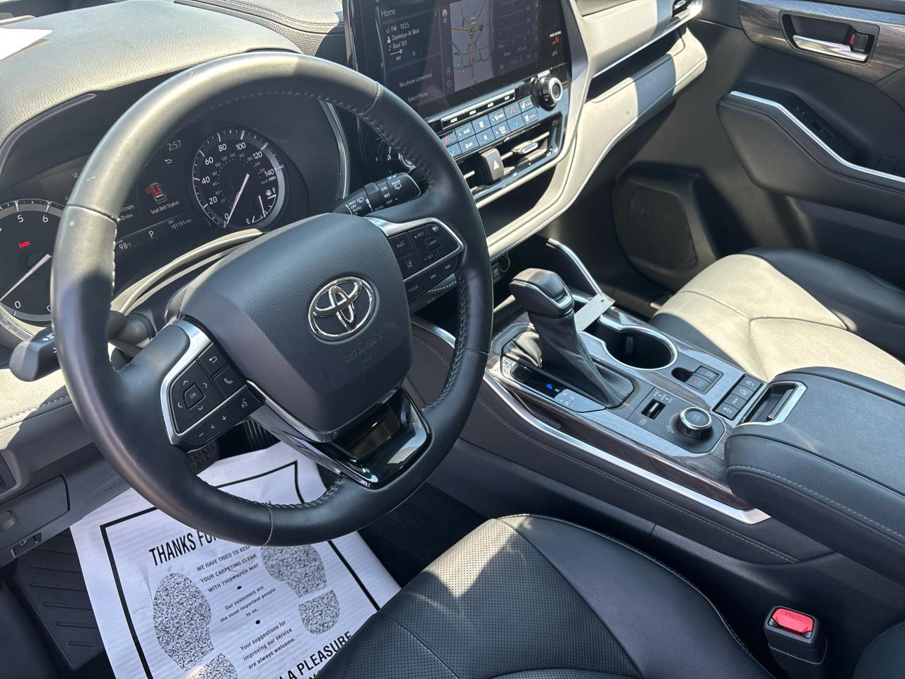 Toyota Highlander Platinum AWD (Natl) 2021
