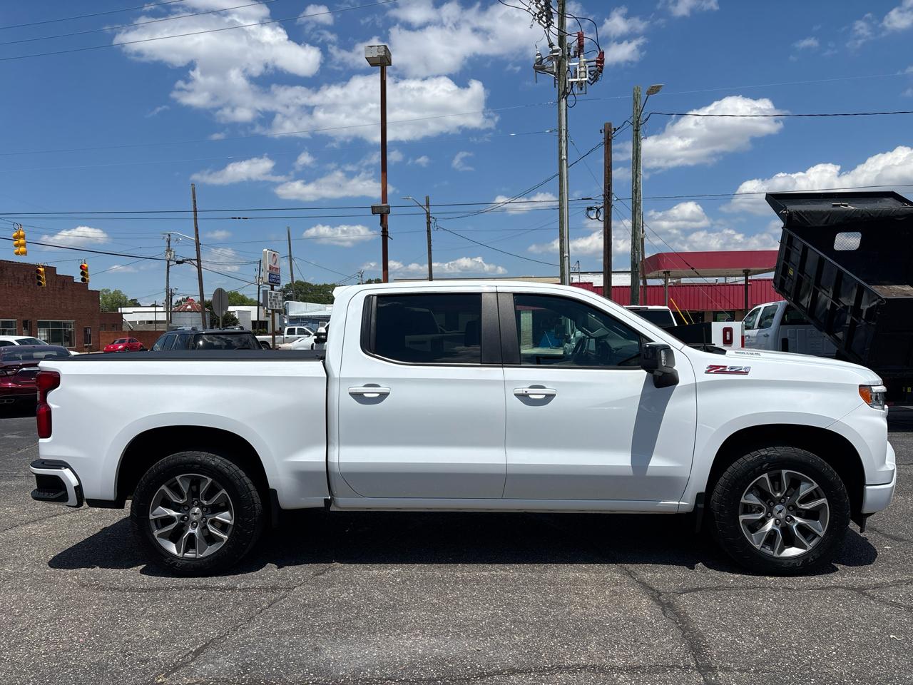 Chevrolet Silverado 1500 4WD Crew Cab 147" RST 2023