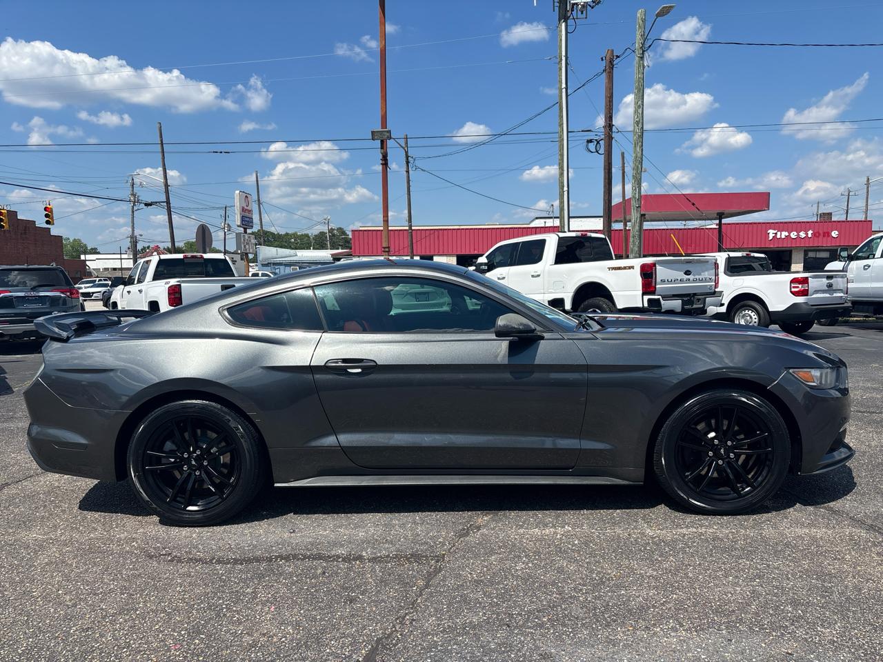 Ford Mustang EcoBoost Fastback 2017