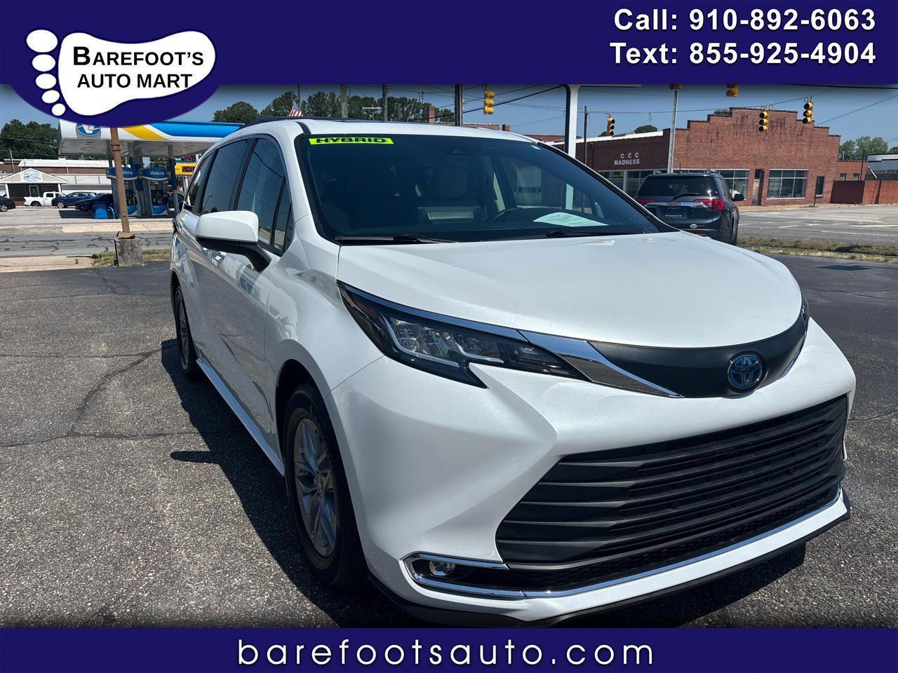2022 Toyota Sienna XLE FWD