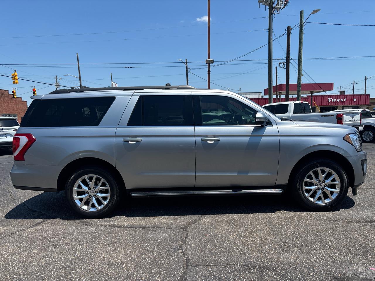 Ford Expedition Max XLT 4x4 2021