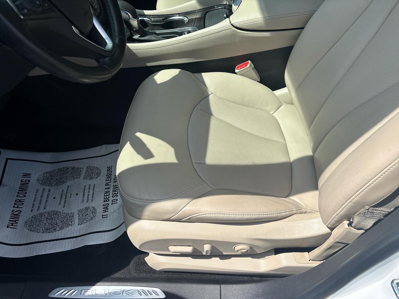 Buick Envision FWD 4dr Essence 2019