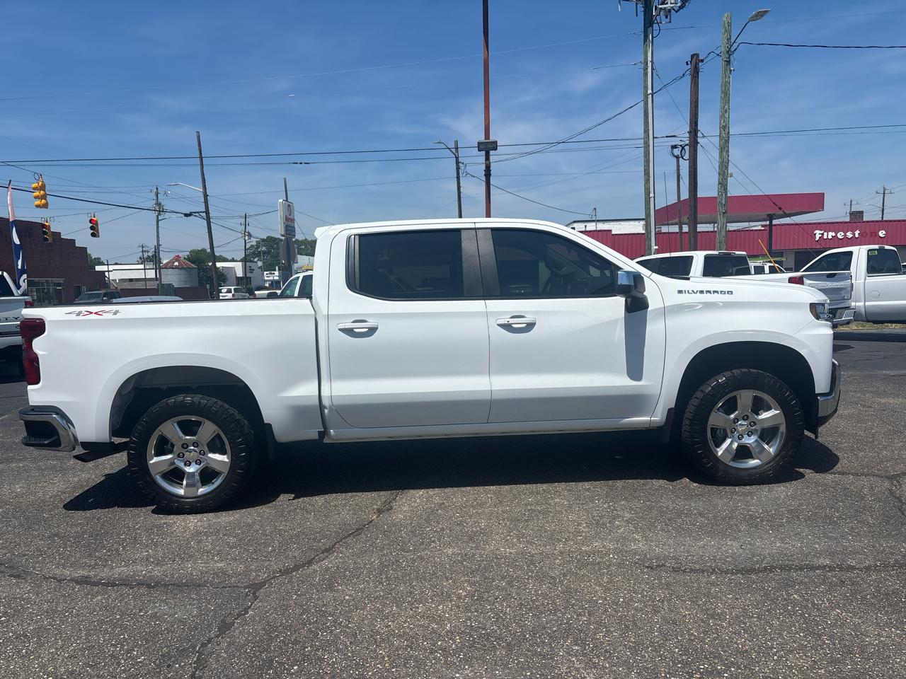 Chevrolet Silverado 1500 4WD Crew Cab 147" LT w/1LT 2021