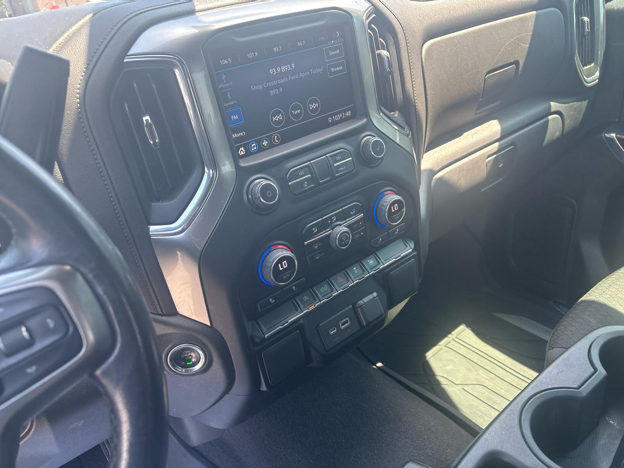 Chevrolet Silverado 1500 4WD Crew Cab 147" LT w/1LT 2021