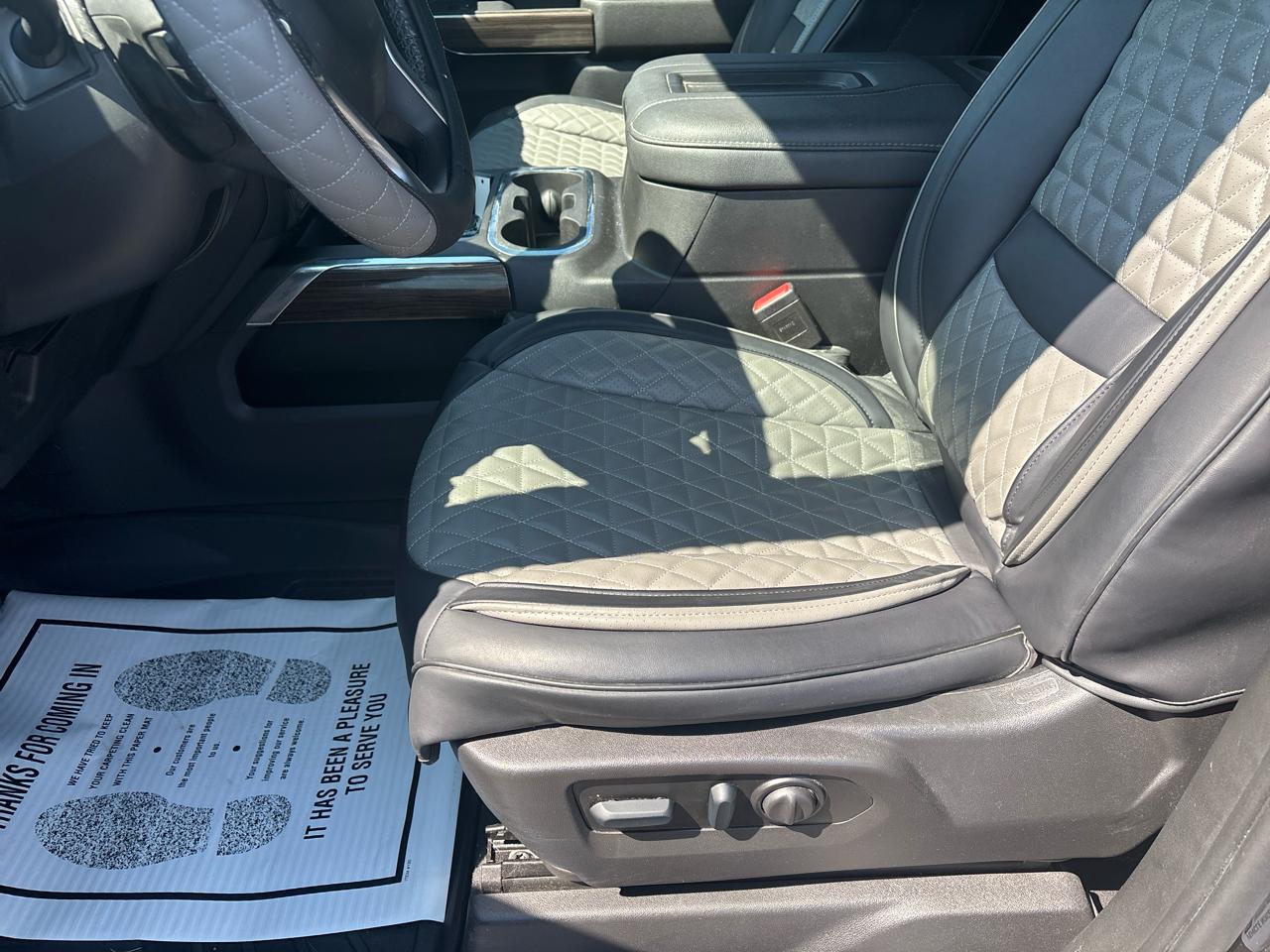 Chevrolet Silverado 2500HD 4WD Crew Cab 159" LT 2022